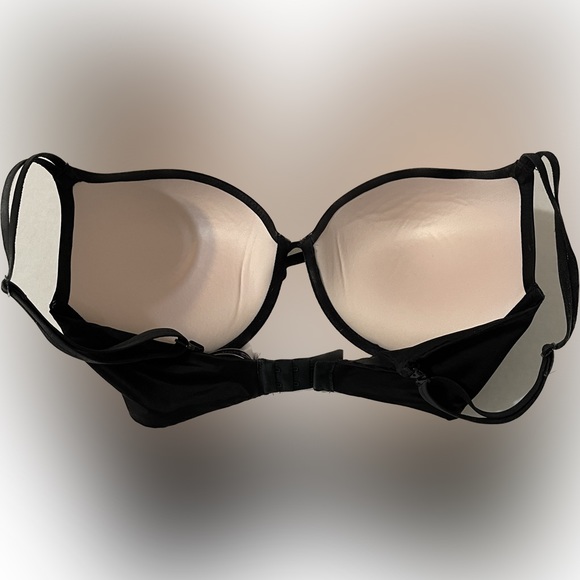 🖤🖤 Sexy Black VS Victoria’s Secret Bra 34DDD Rhinestones Bottom Row Front 🖤🖤 - Picture 3 of 7